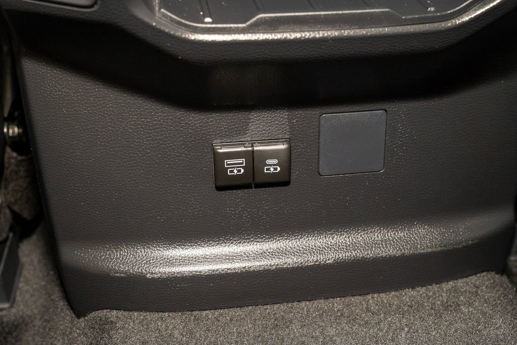 Used 2025 Toyota Tundra SR5 image 8