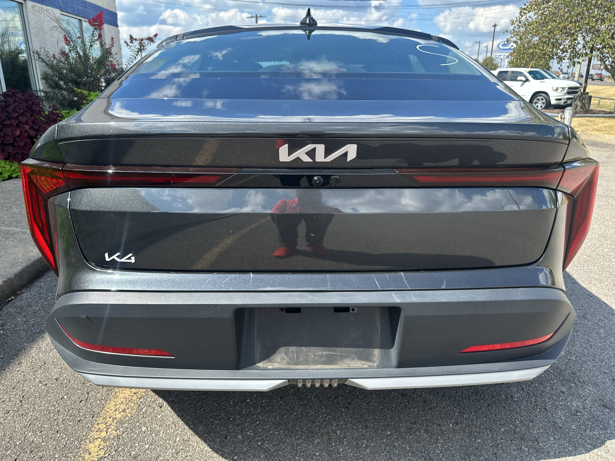 Used 2025 Kia K4 FWD image 5