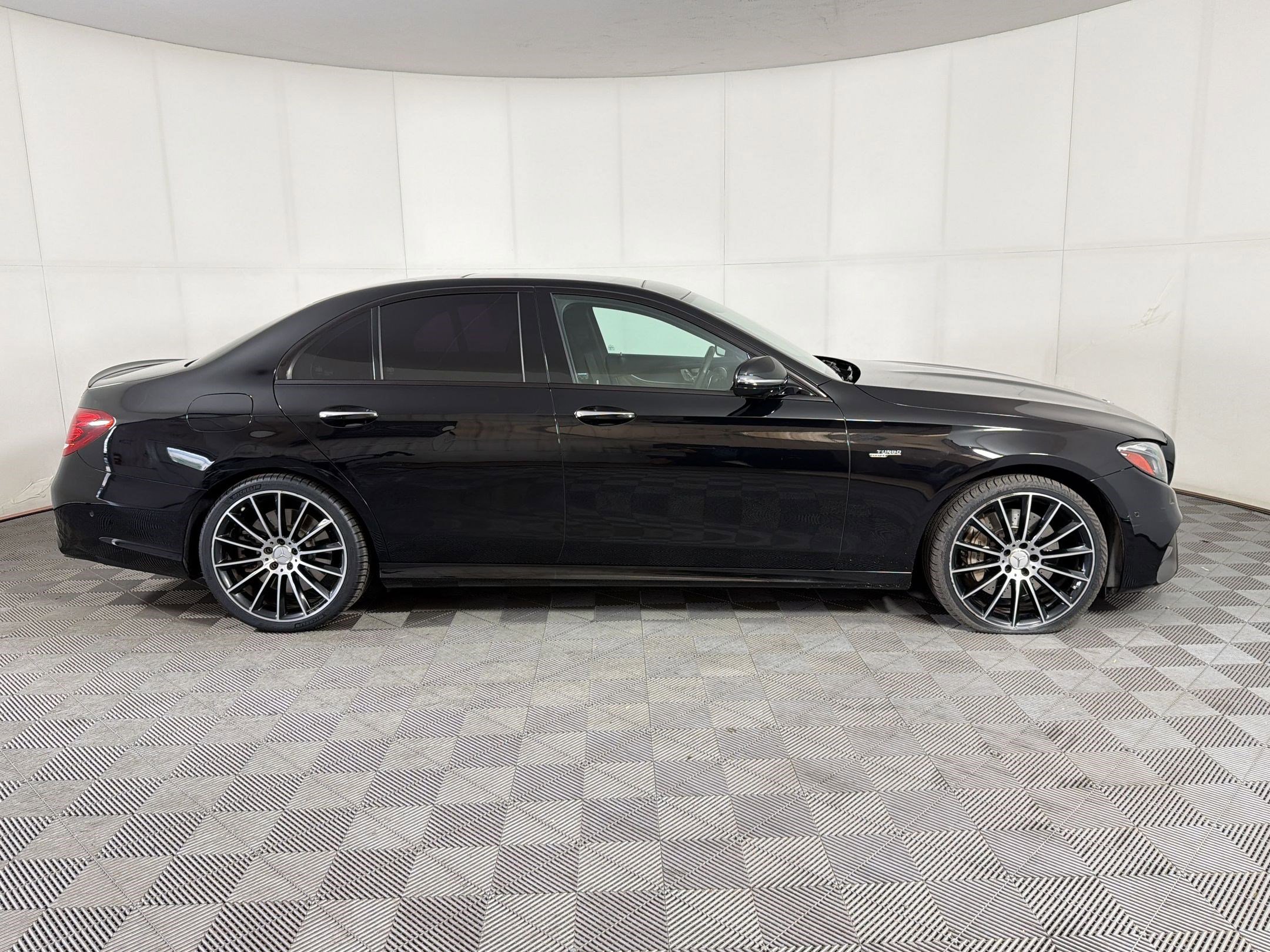 Used 2019 Mercedes-Benz E 53 AMG 4MATIC Sedan image 8