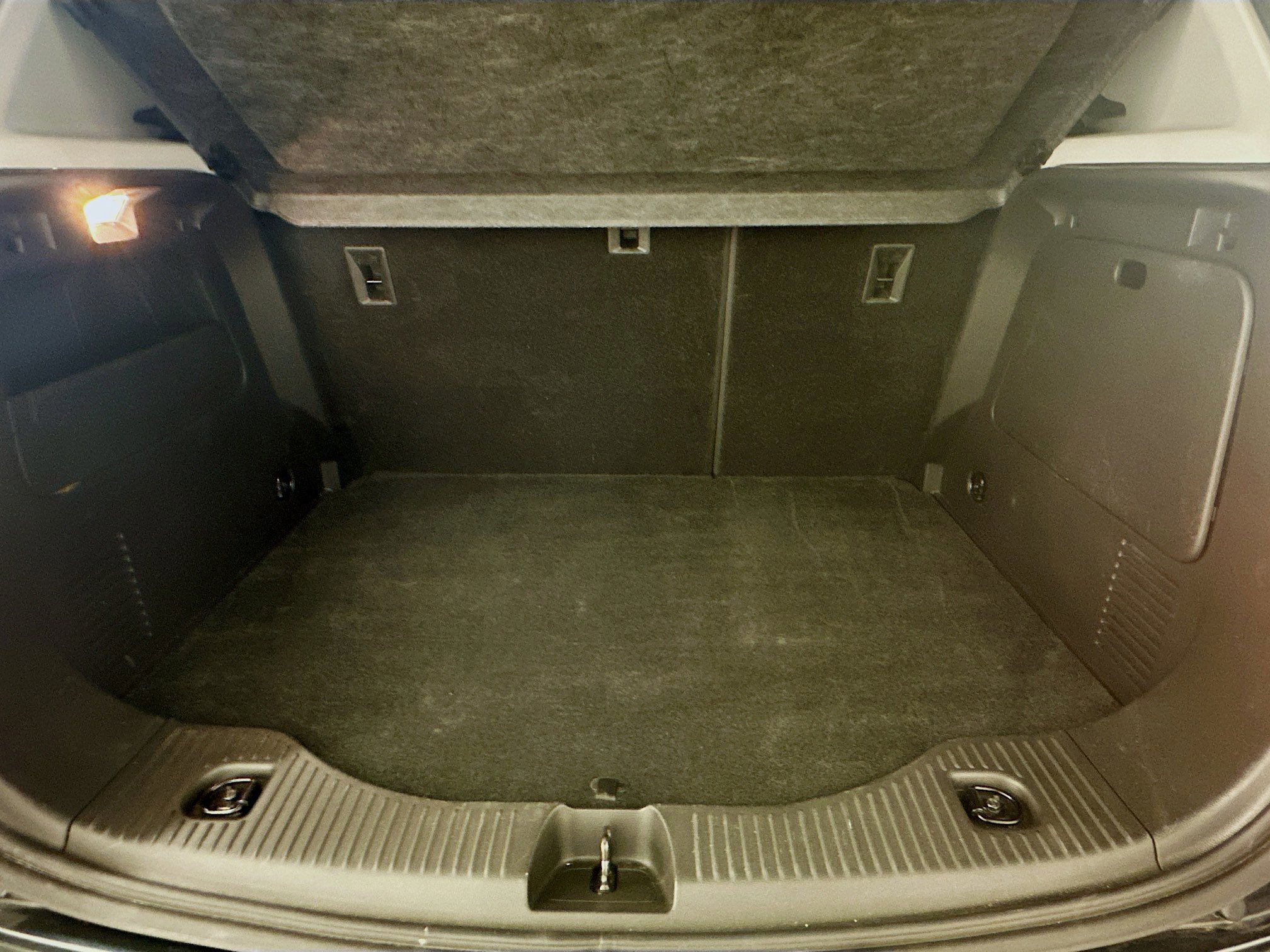 Used 2021 Chevrolet Trax LT w/ LT Convenience Package image 29