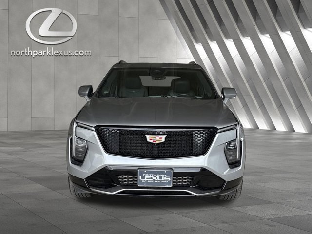 Used 2024 Cadillac XT4 Sport FWD image 7