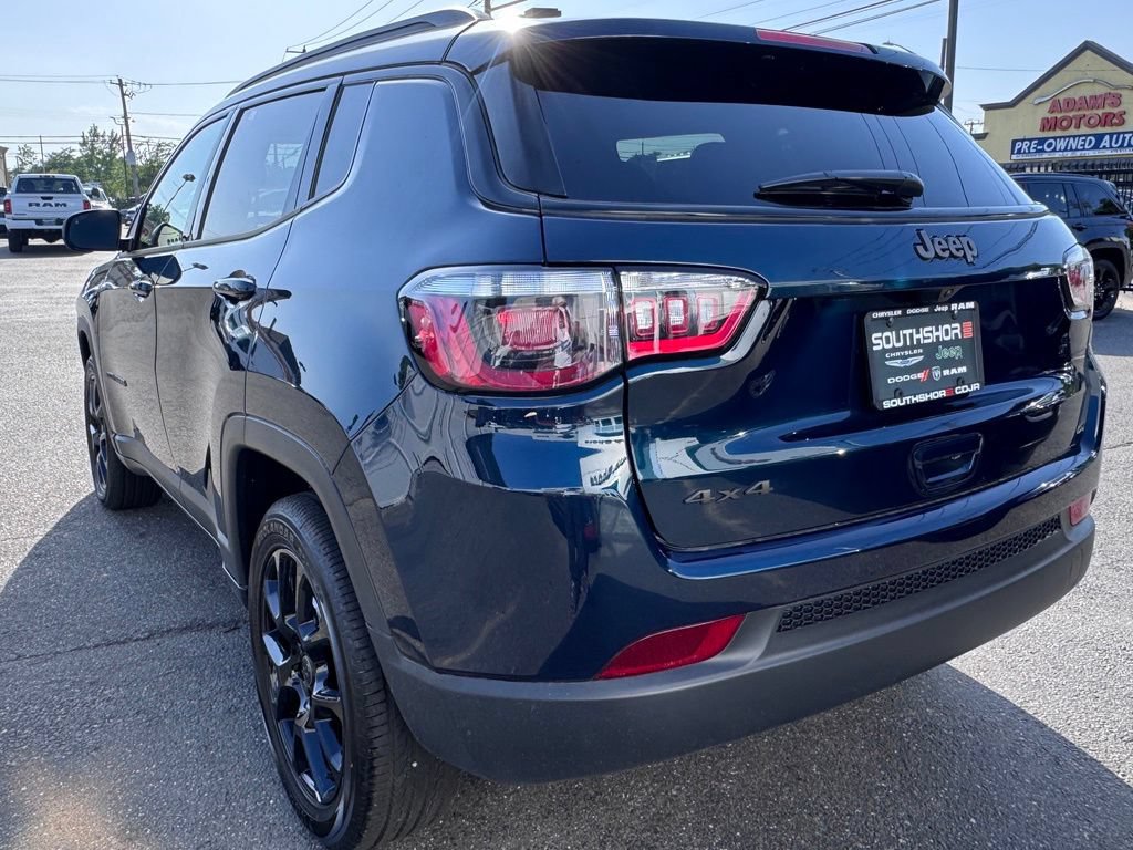 New 2026 Jeep Compass Latitude AWD/4WD image 5