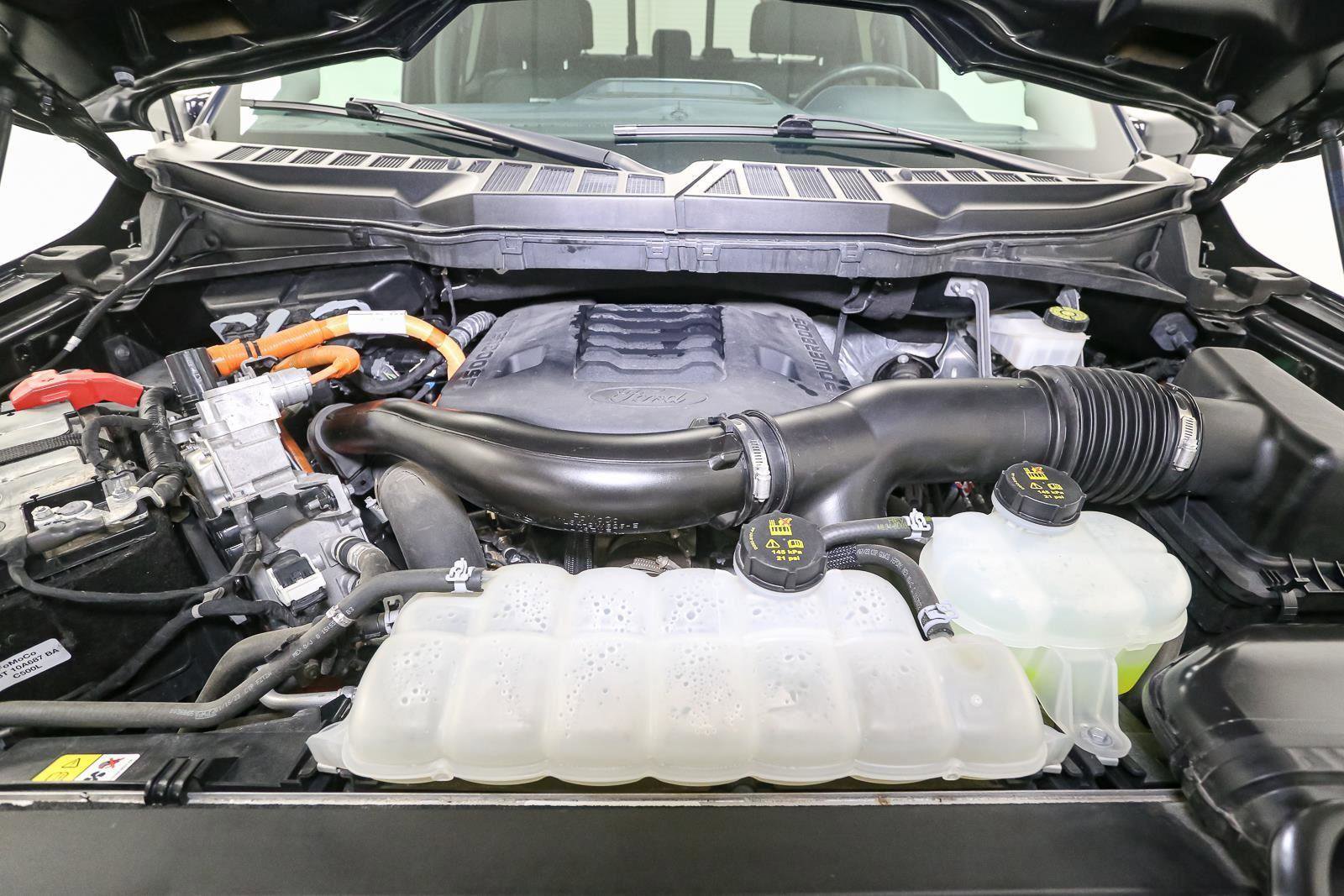 Used 2023 Ford F150 Limited image 16
