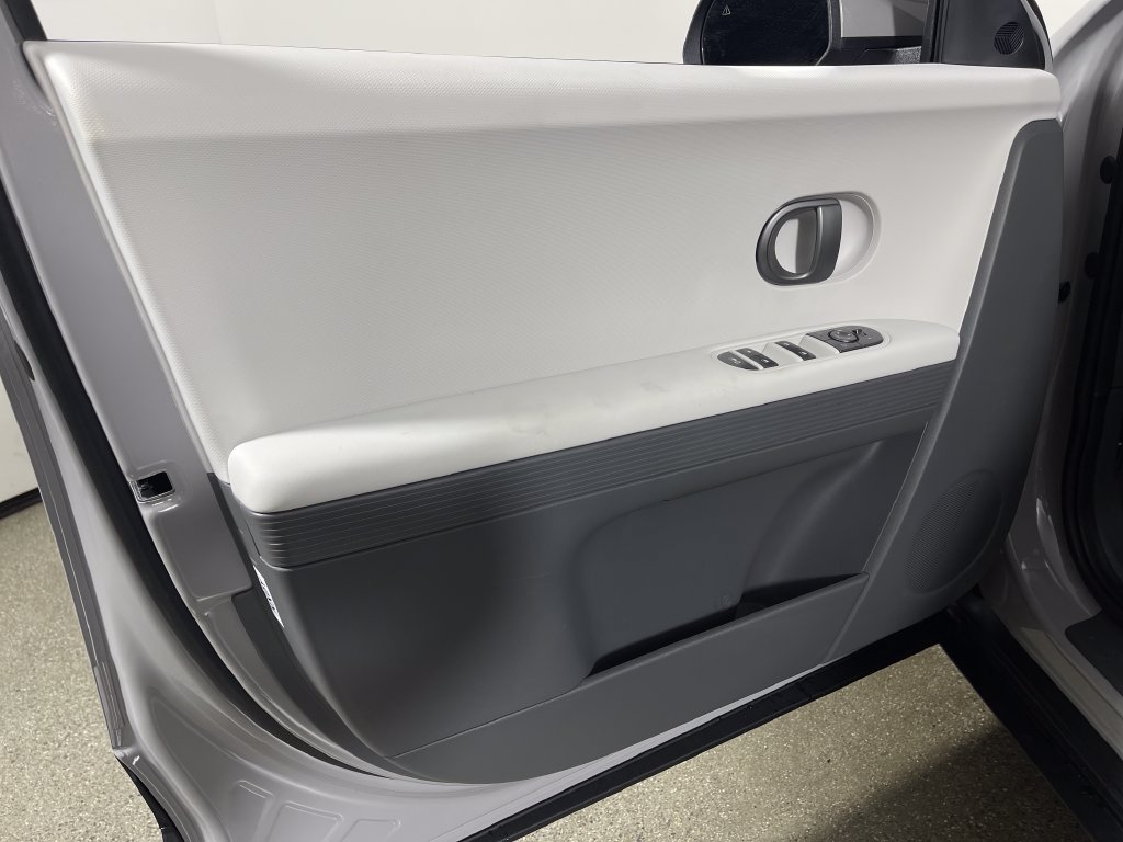 New 2027 Hyundai Ioniq 5 SEL RWD image 20