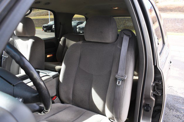 Used 2003 GMC Yukon SLE image 17