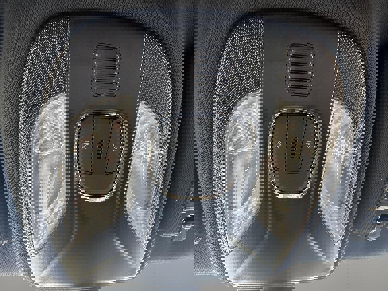 Used 2025 Jeep Compass Trailhawk image 33