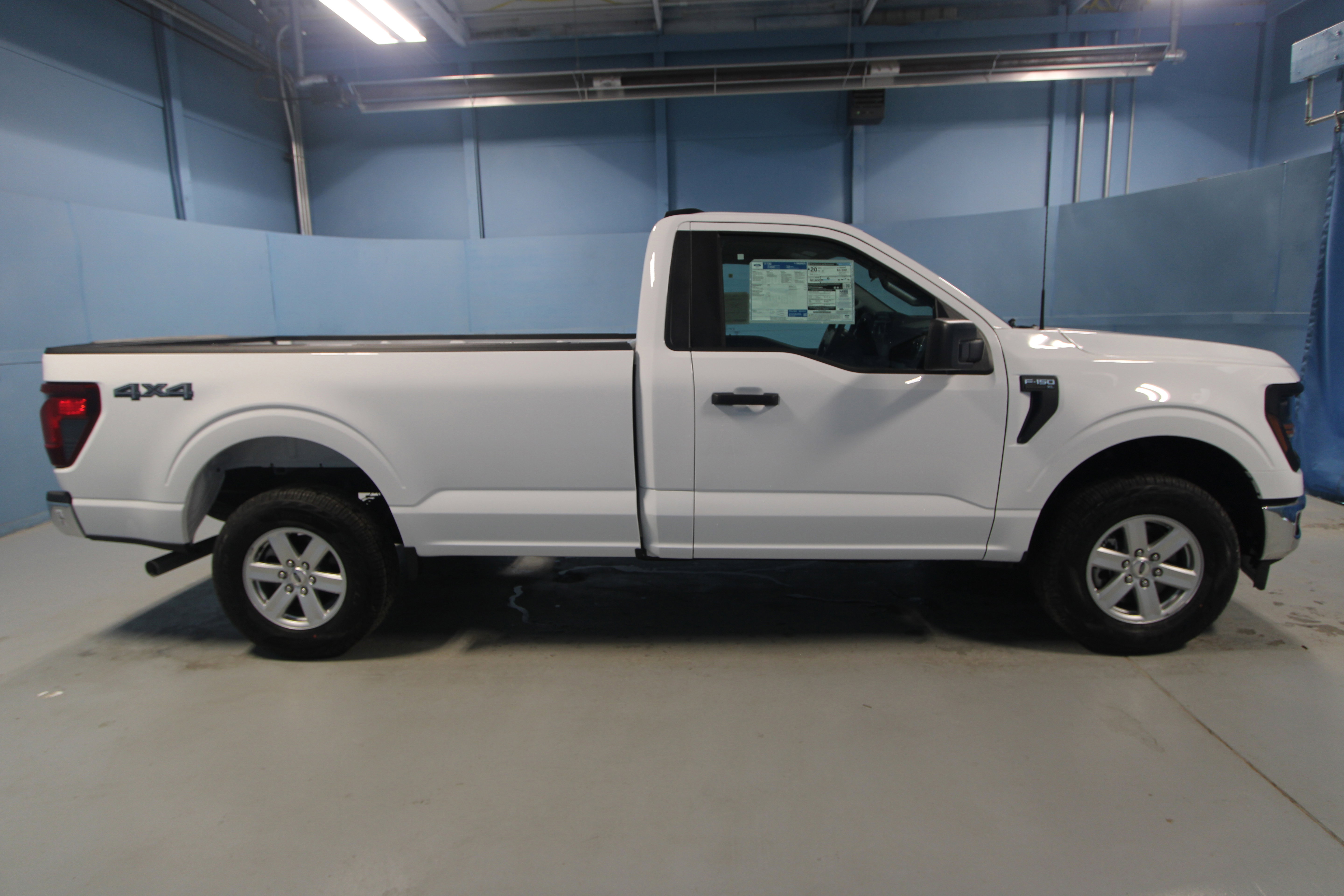 New 2025 Ford F150 XL w/ Equipment Group 103A High image 26