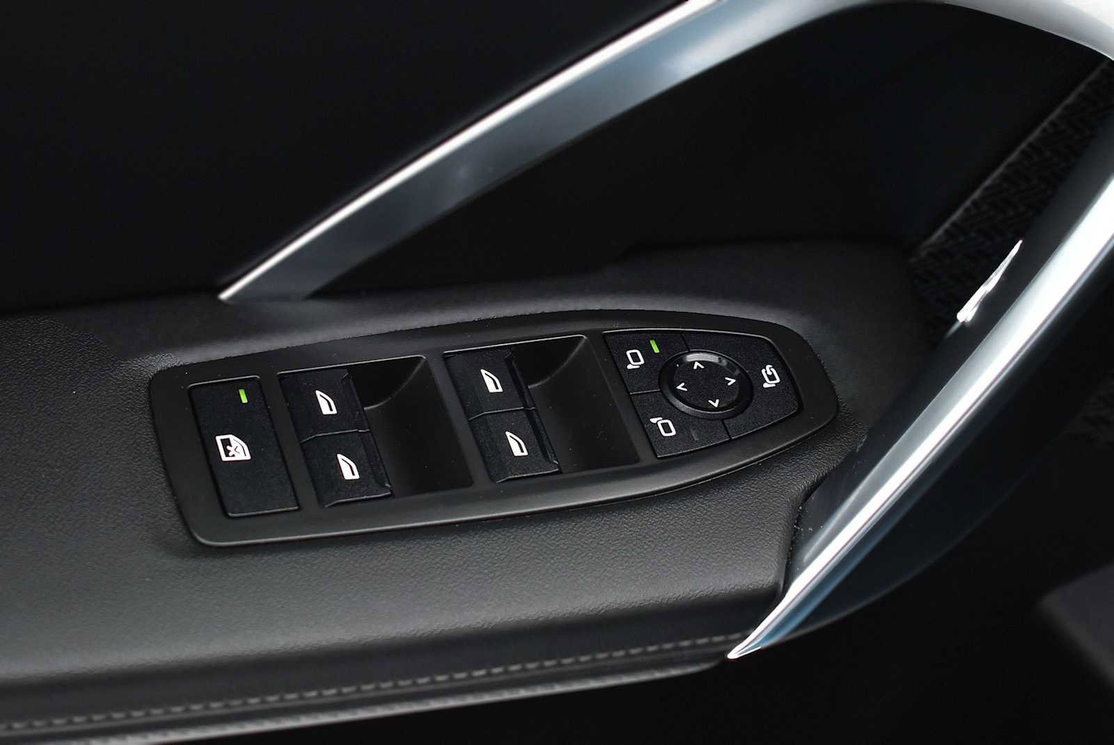 Used 2025 BMW X1 M35i image 35