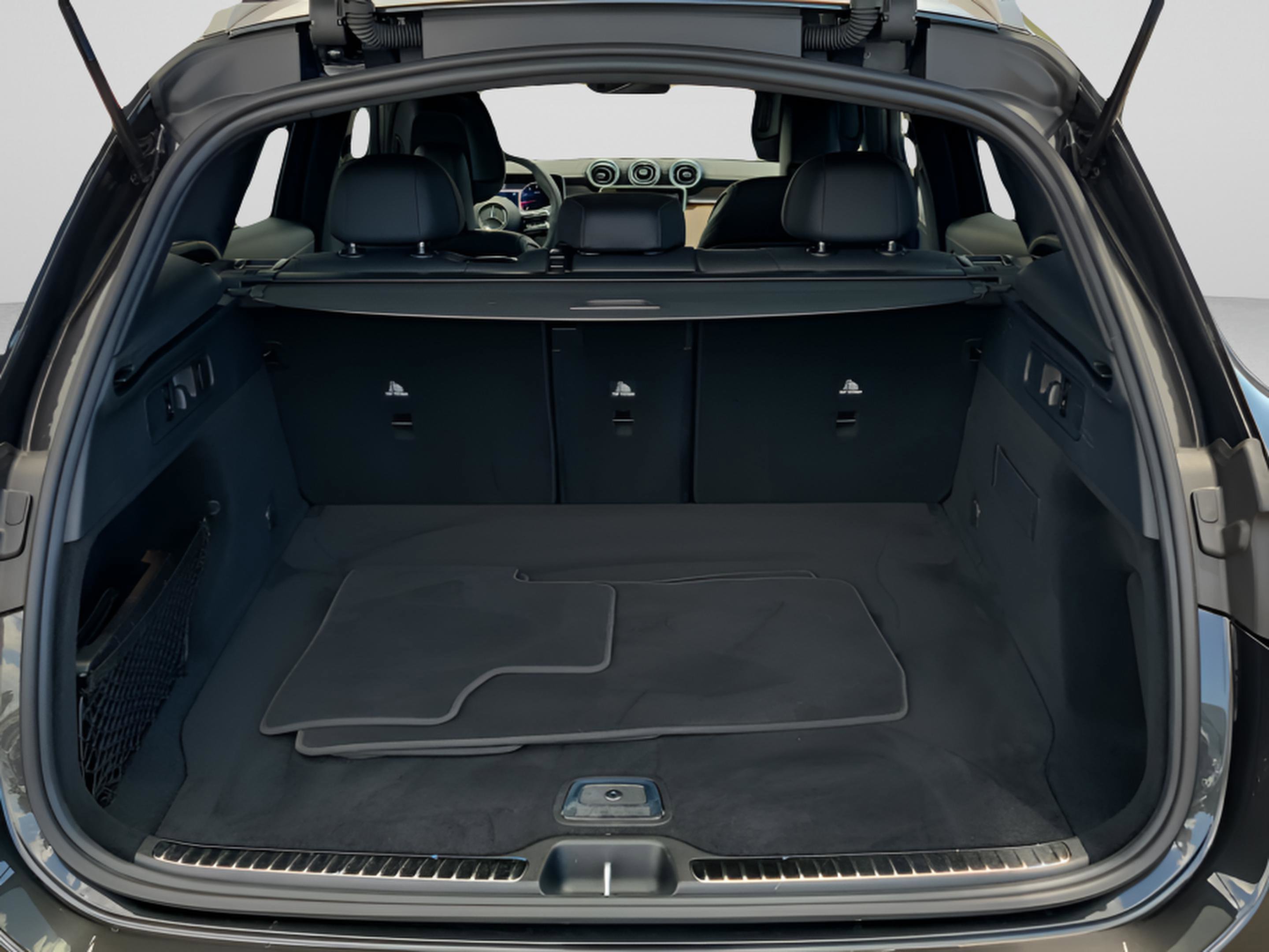 Certified 2026 Mercedes-Benz GLC 300 4MATIC image 5