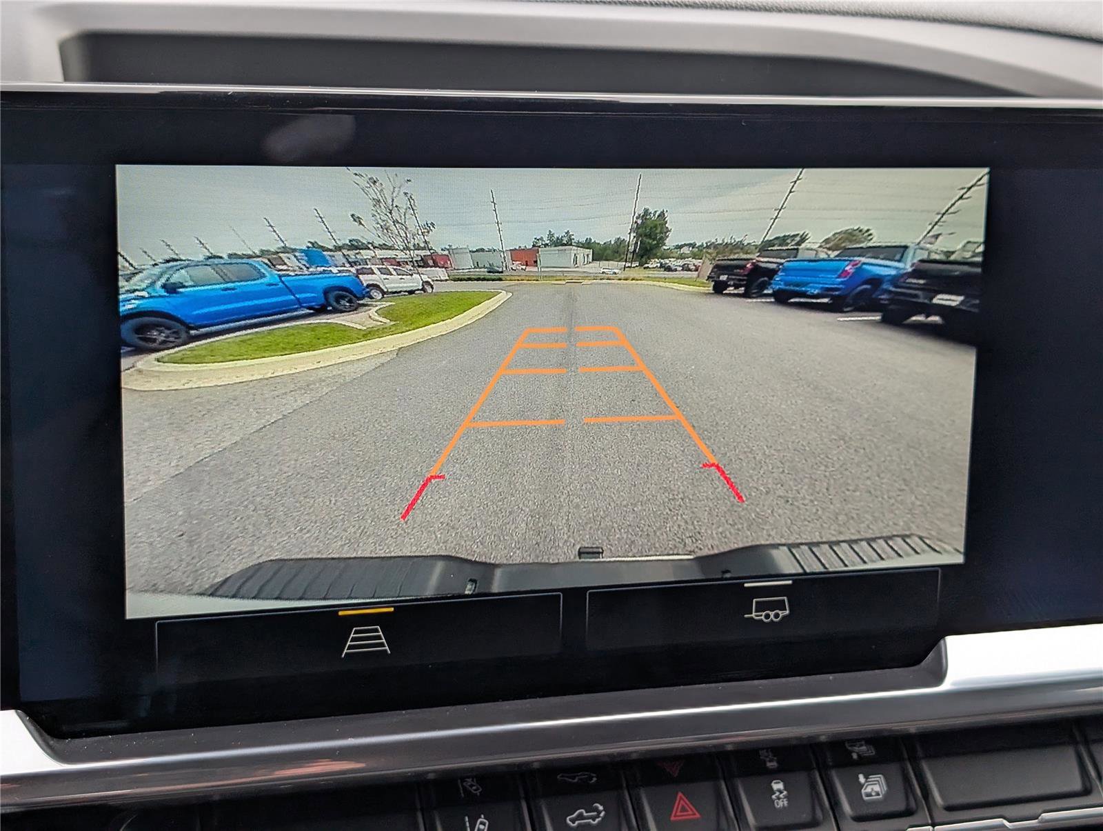 Used 2024 Chevrolet Silverado 2500 LT image 24