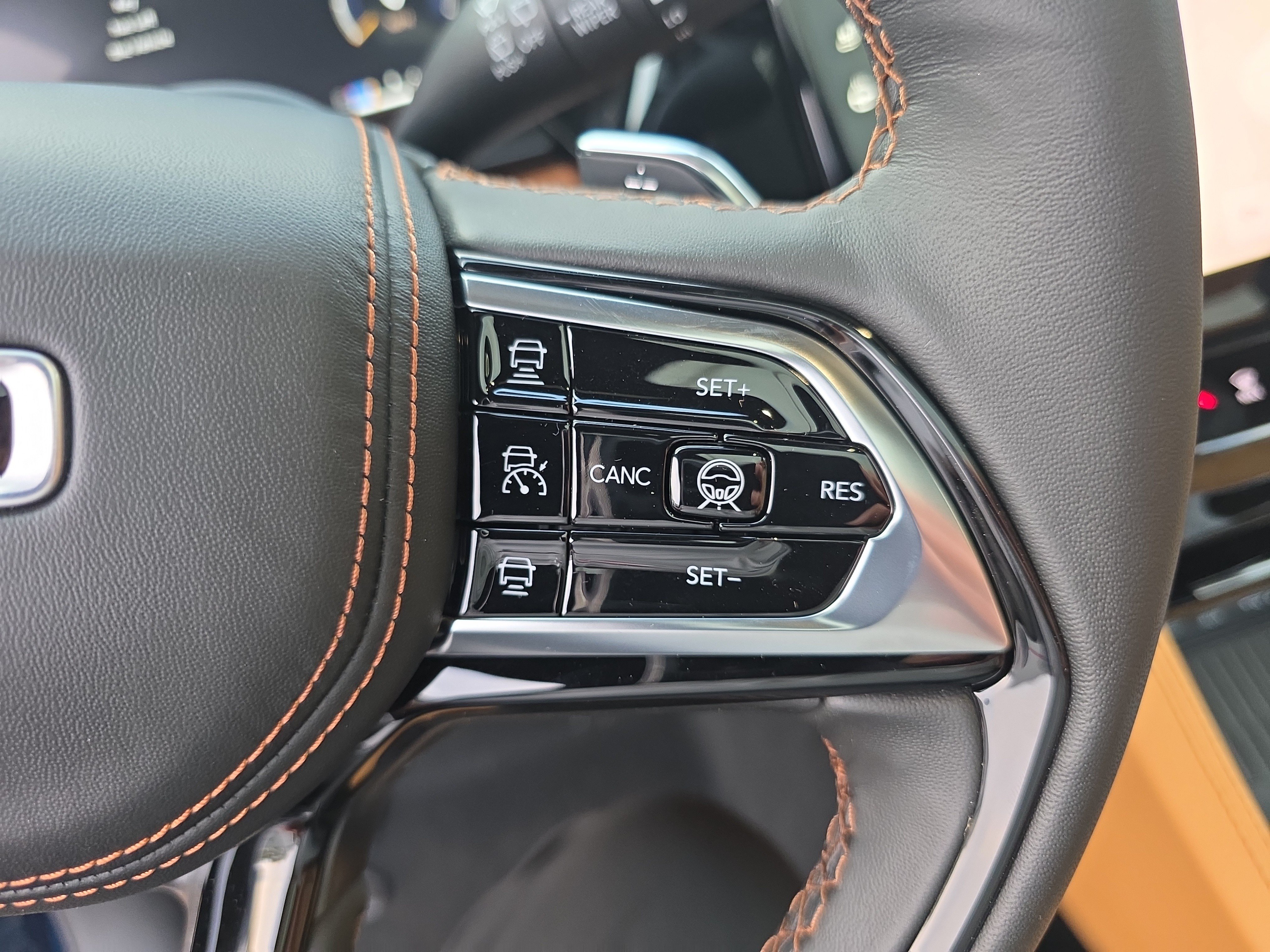 New 2027 Jeep Grand Cherokee Summit AWD/4WD image 14