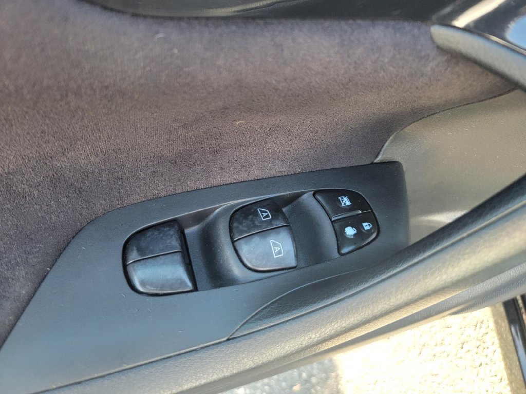 Used 2013 Nissan Altima 2.5 SV w/ 2.5SV Convenience Pkg FWD image 34