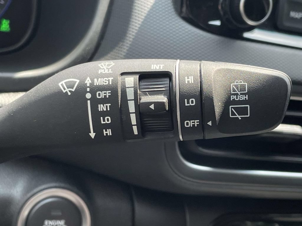 Certified 2023 Hyundai Kona SEL w/ Convenience Package AWD/4WD image 24