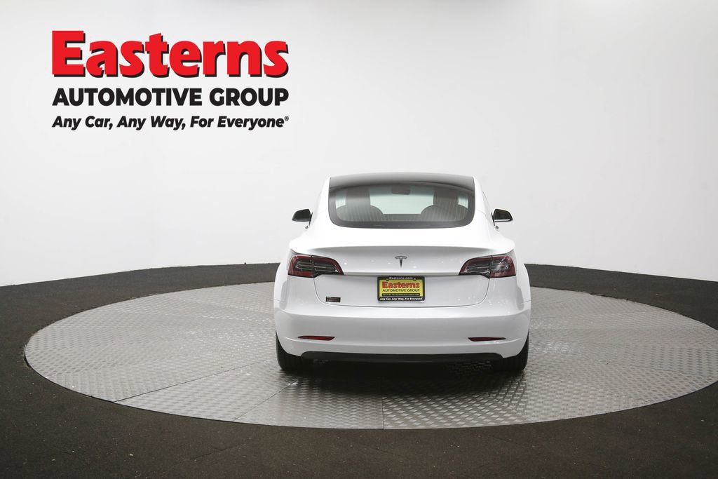 Used 2020 Tesla Model 3 Standard Range RWD image 31