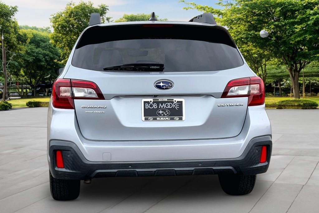 Used 2019 Subaru Outback 2.5i Limited AWD/4WD image 5