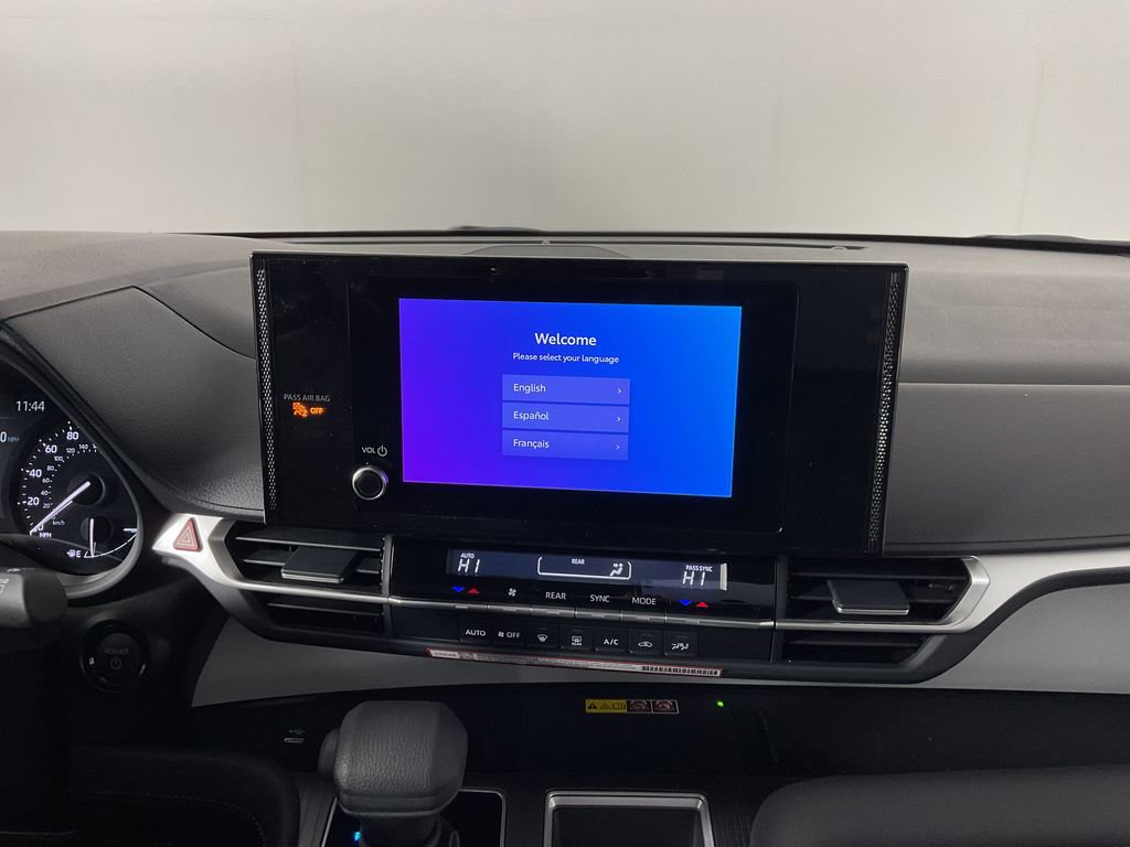 New 2026 Toyota Sienna LE image 12