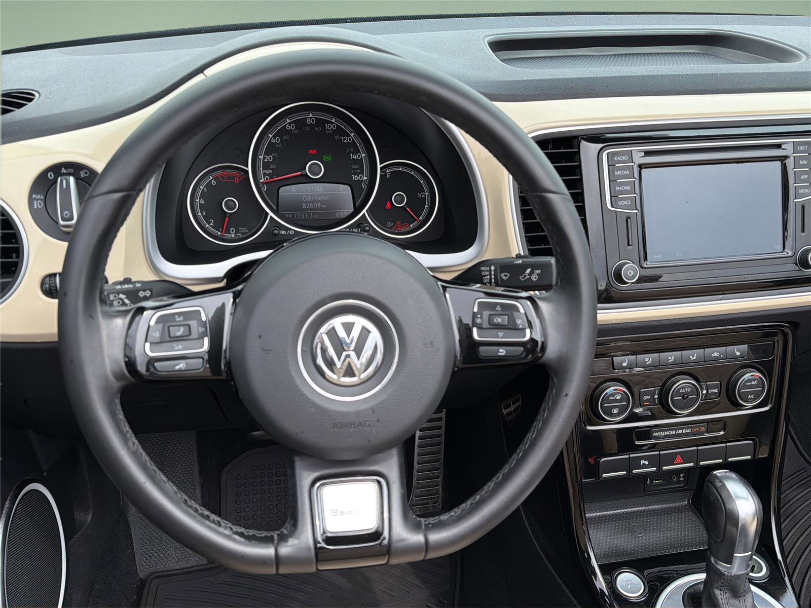 Used 2019 Volkswagen Beetle 2.0T Final Edition SEL FWD image 13