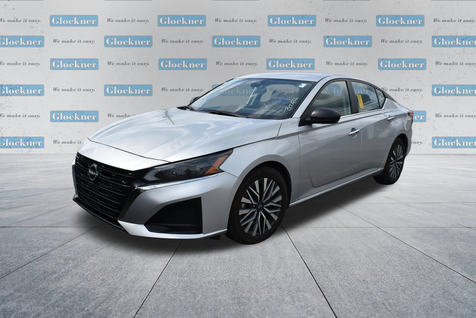 Used 2024 Nissan Altima 2.5 SV FWD image 10