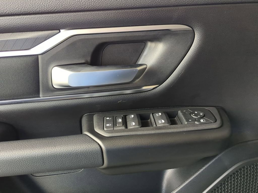 New 2026 RAM 1500 4x4 Crew Cab image 14