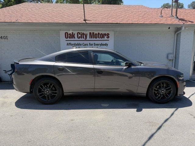 Used 2019 Dodge Charger SXT w/ Driver Confidence Group AWD/4WD image 4