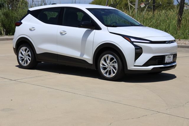 New 2027 Chevrolet Bolt LT FWD image 1