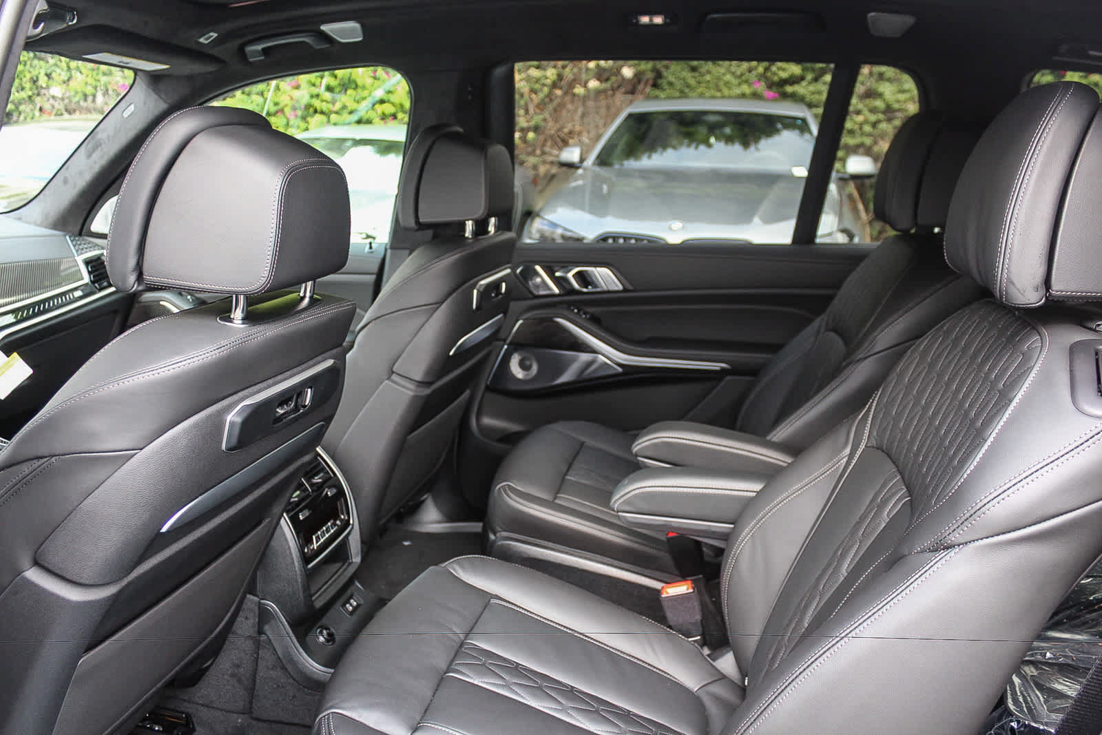 New 2027 BMW X7 M60i AWD/4WD image 17