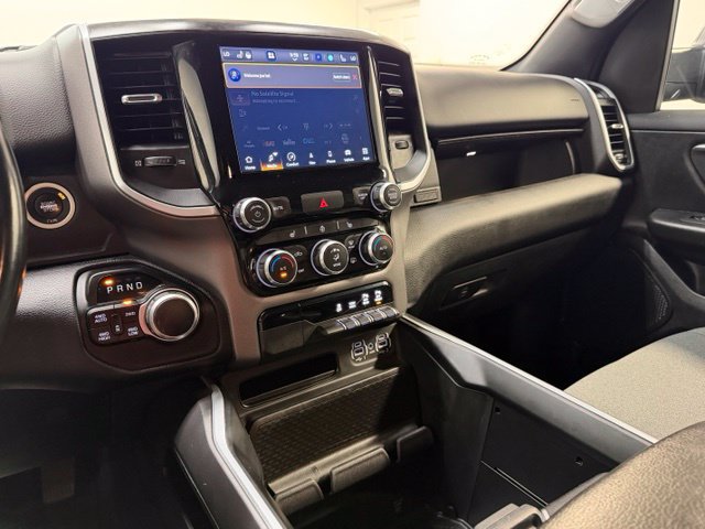 Used 2022 RAM 1500 Big Horn AWD/4WD image 26
