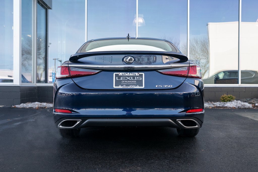 New 2025 Lexus ES 350 Ultra Luxury image 7