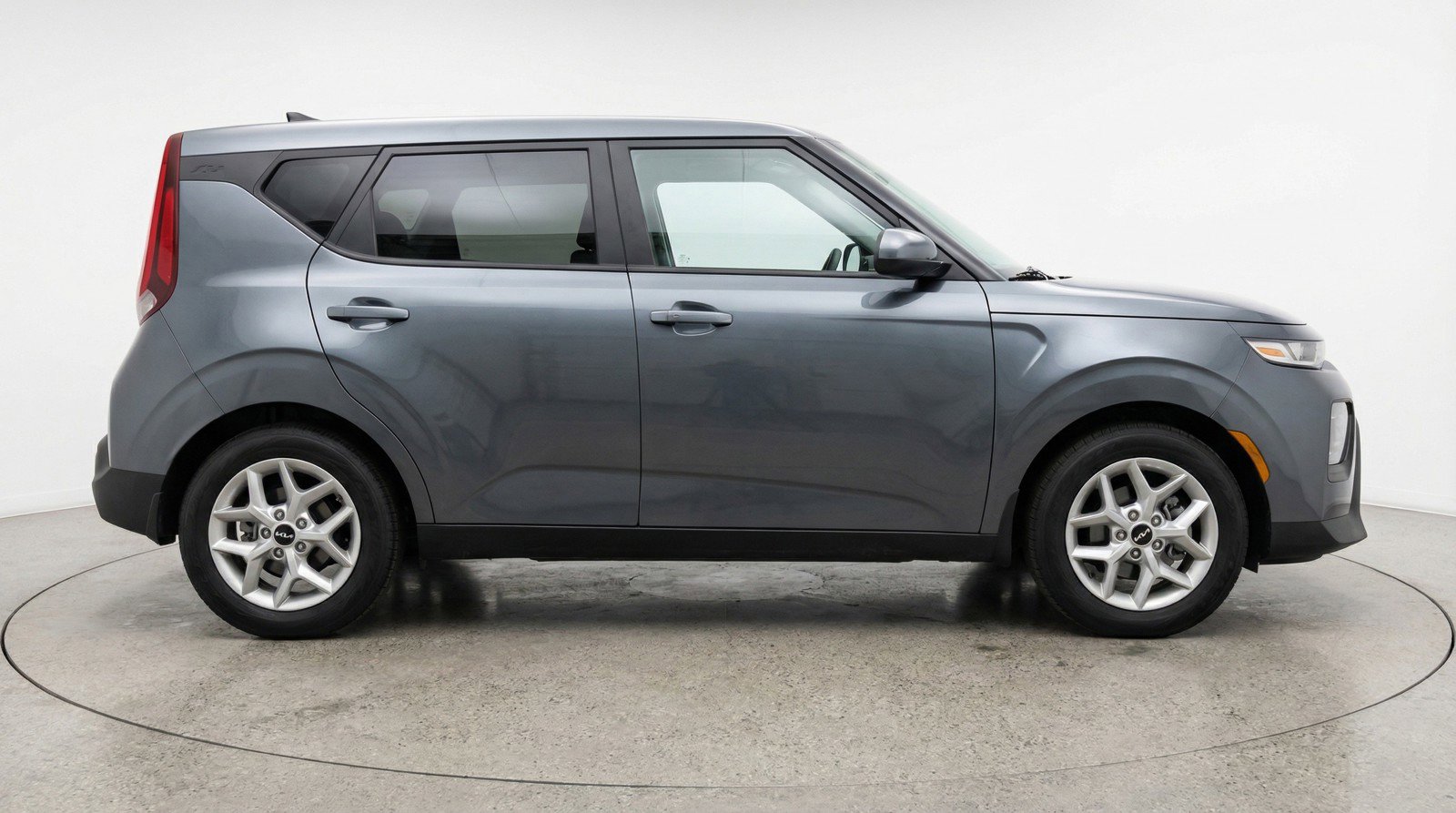 Used 2025 Kia Soul LX w/ LX Technology Package image 11