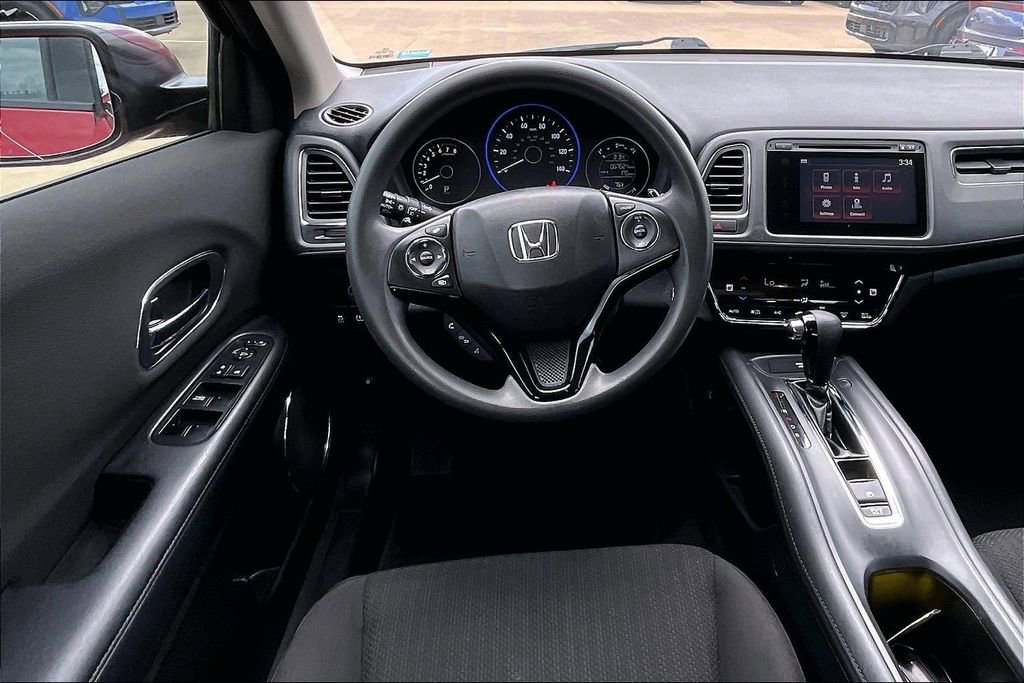 Used 2017 Honda HR-V EX image 5