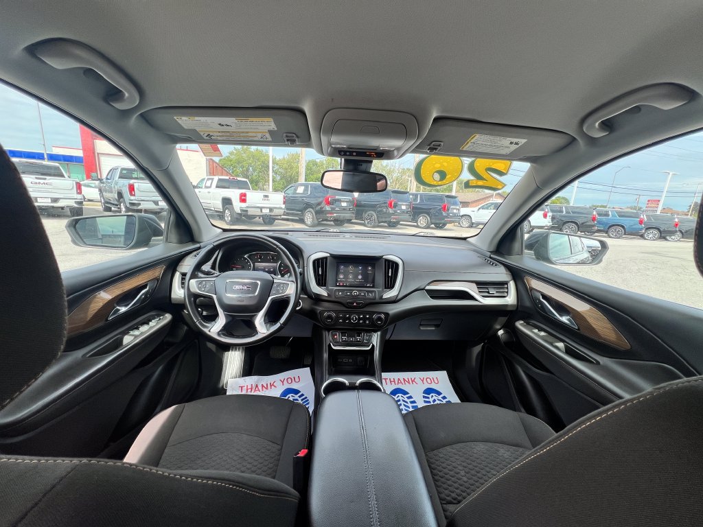 Used 2020 GMC Terrain SLE w/ Driver Convenience Package FWD image 28