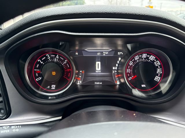 Used 2019 Dodge Challenger R/T image 27
