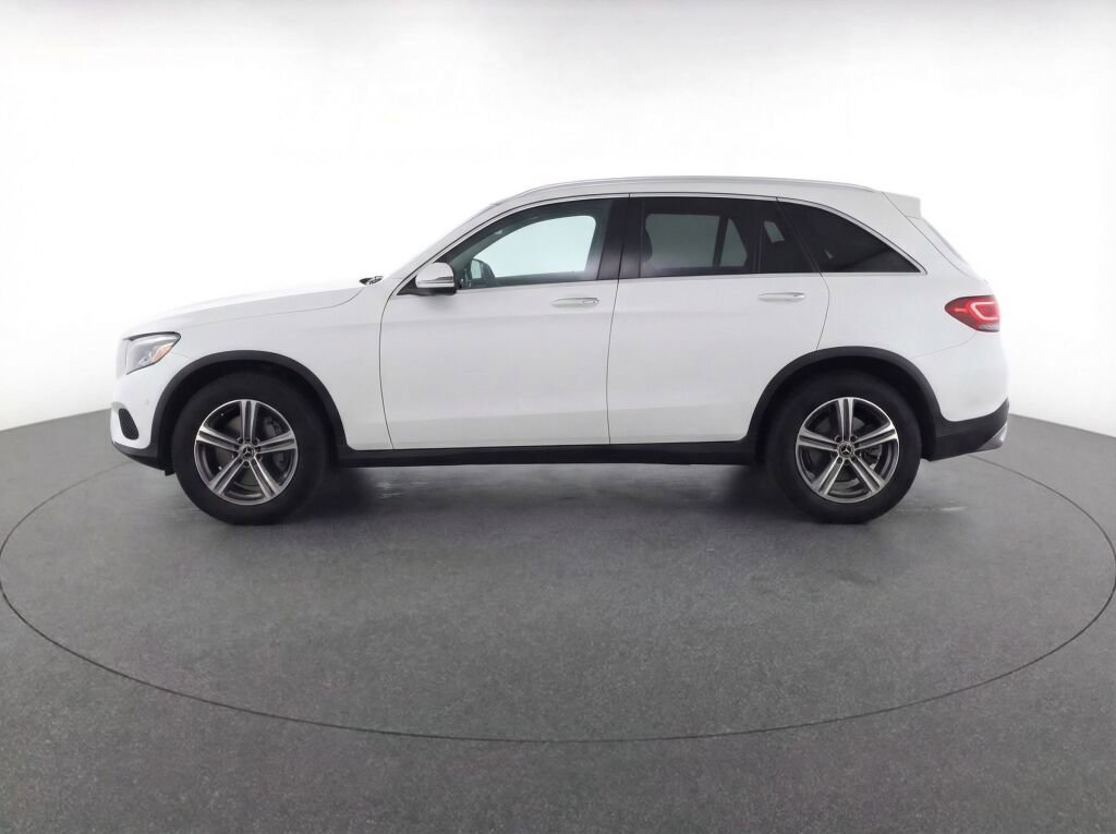 Used 2021 Mercedes-Benz GLC 300 4MATIC image 6