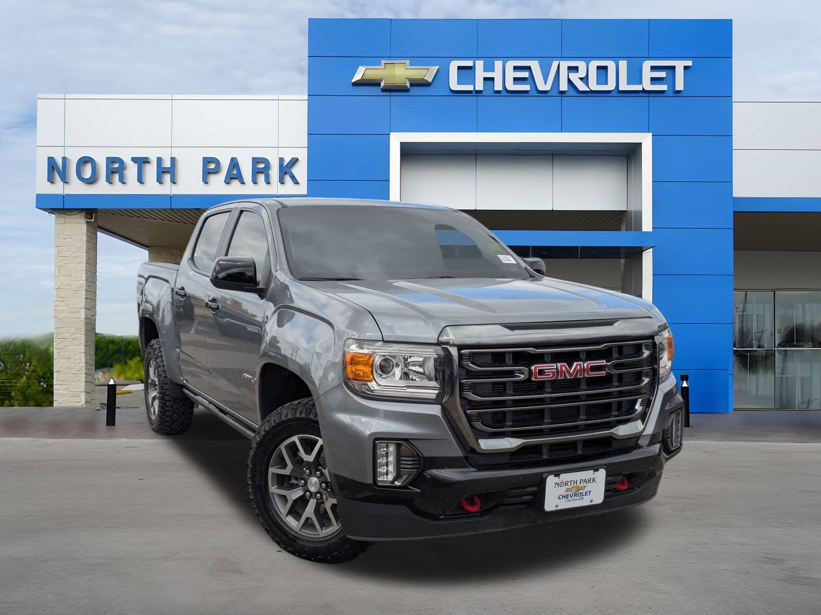 Certified 2022 GMC Canyon AT4 w/ Trailering Package image 1