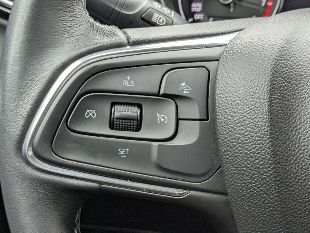 Certified 2022 Buick Encore GX Preferred w/ Cold Weather Comfort Package image 16