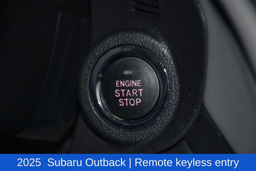 Used 2025 Subaru Outback Premium AWD/4WD image 12