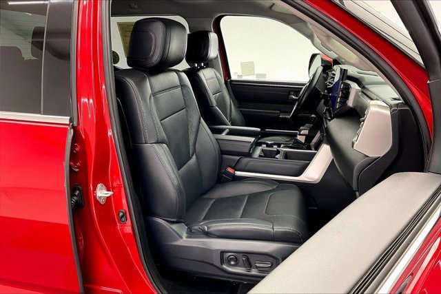 Used 2023 Toyota Tundra Limited image 6
