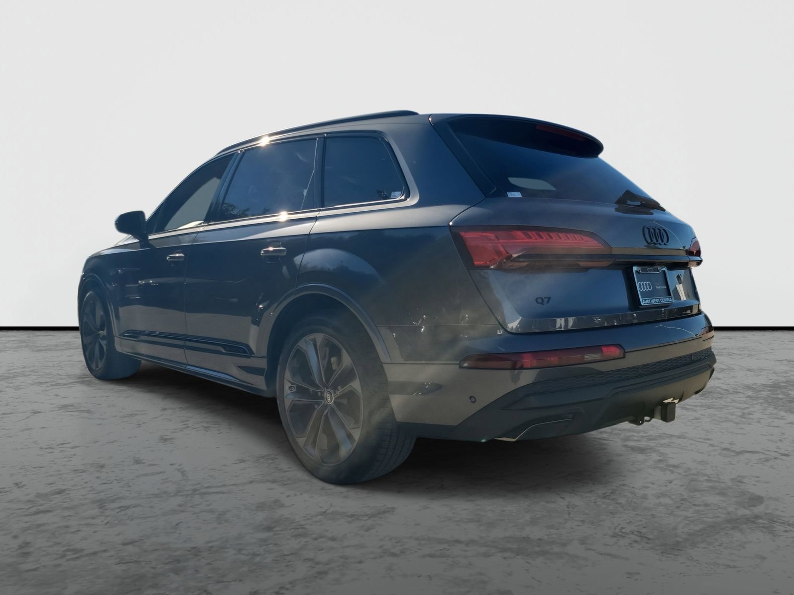 New 2026 Audi Q7 3.0T Premium Plus image 3