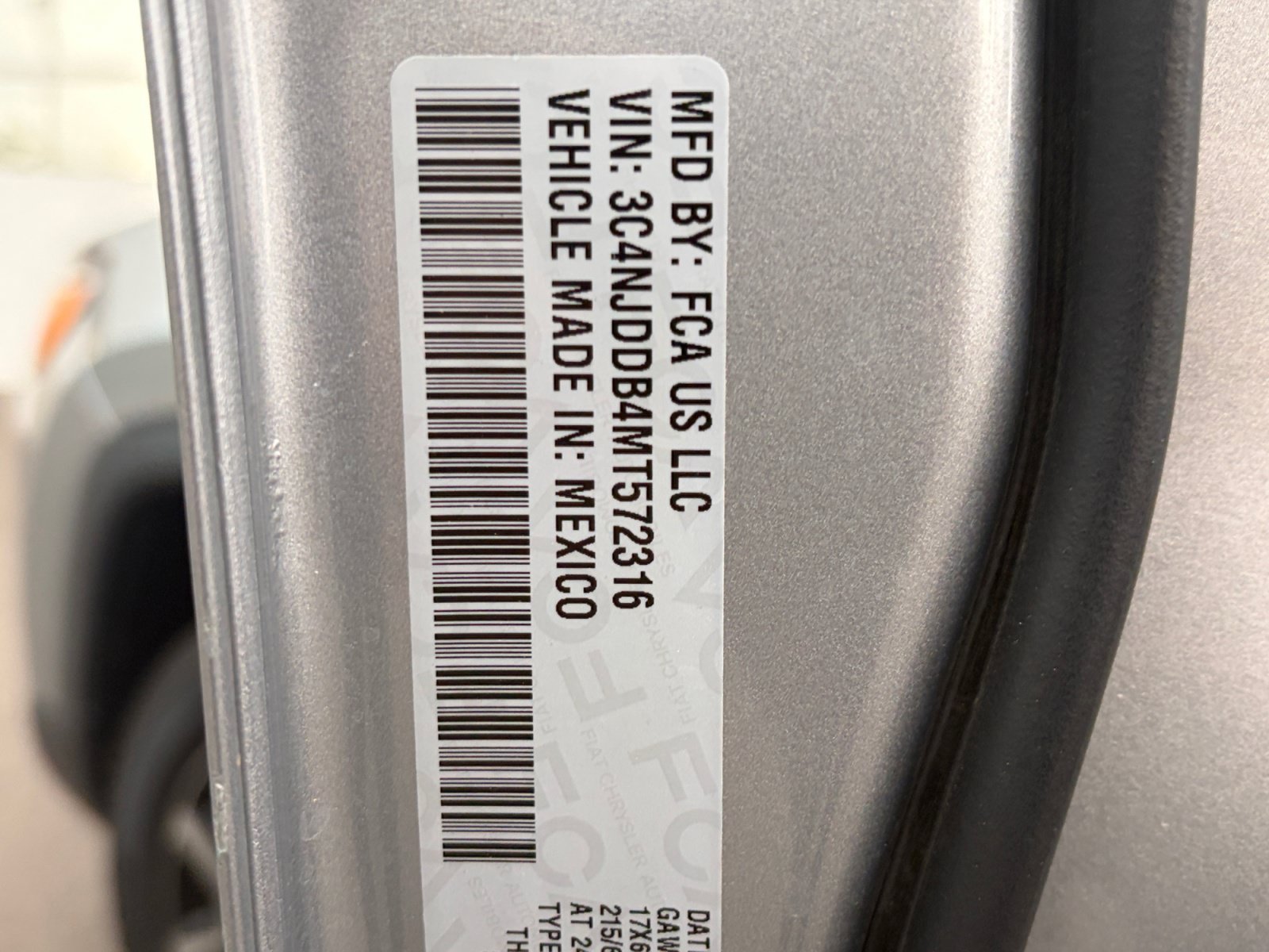 Used 2021 Jeep Compass Trailhawk AWD/4WD image 33