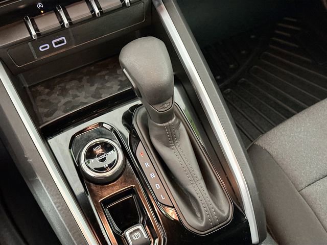 Used 2024 Chevrolet Colorado Trail Boss w/ Advanced Trailering Package image 14