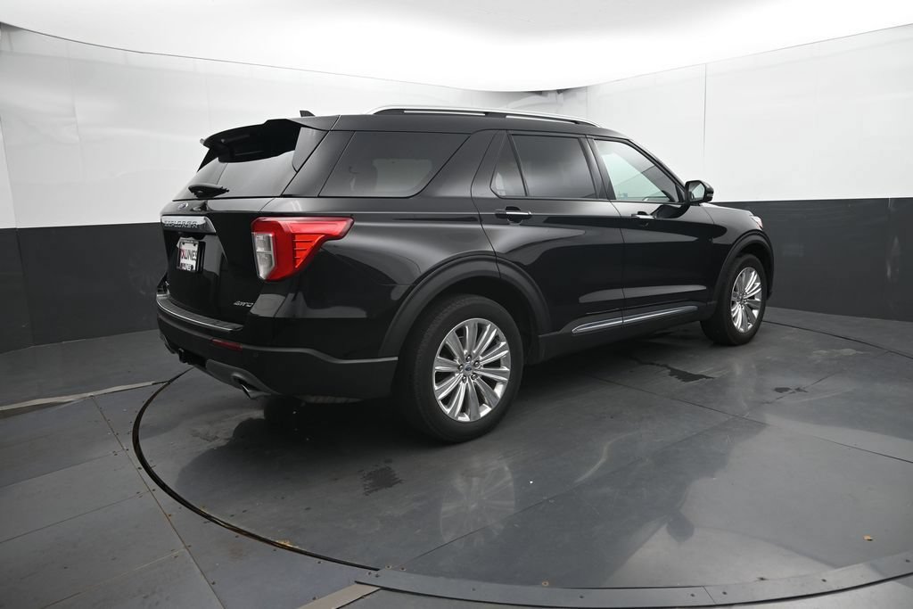 Used 2023 Ford Explorer Limited w/ Limited Technology Package AWD/4WD image 12
