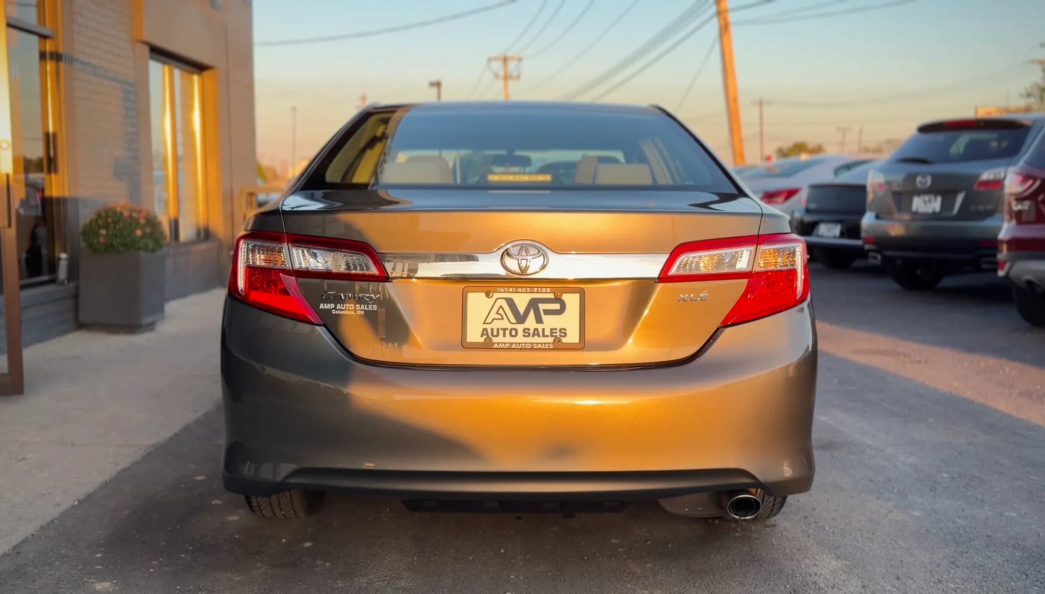 Used 2012 Toyota Camry XLE FWD image 3