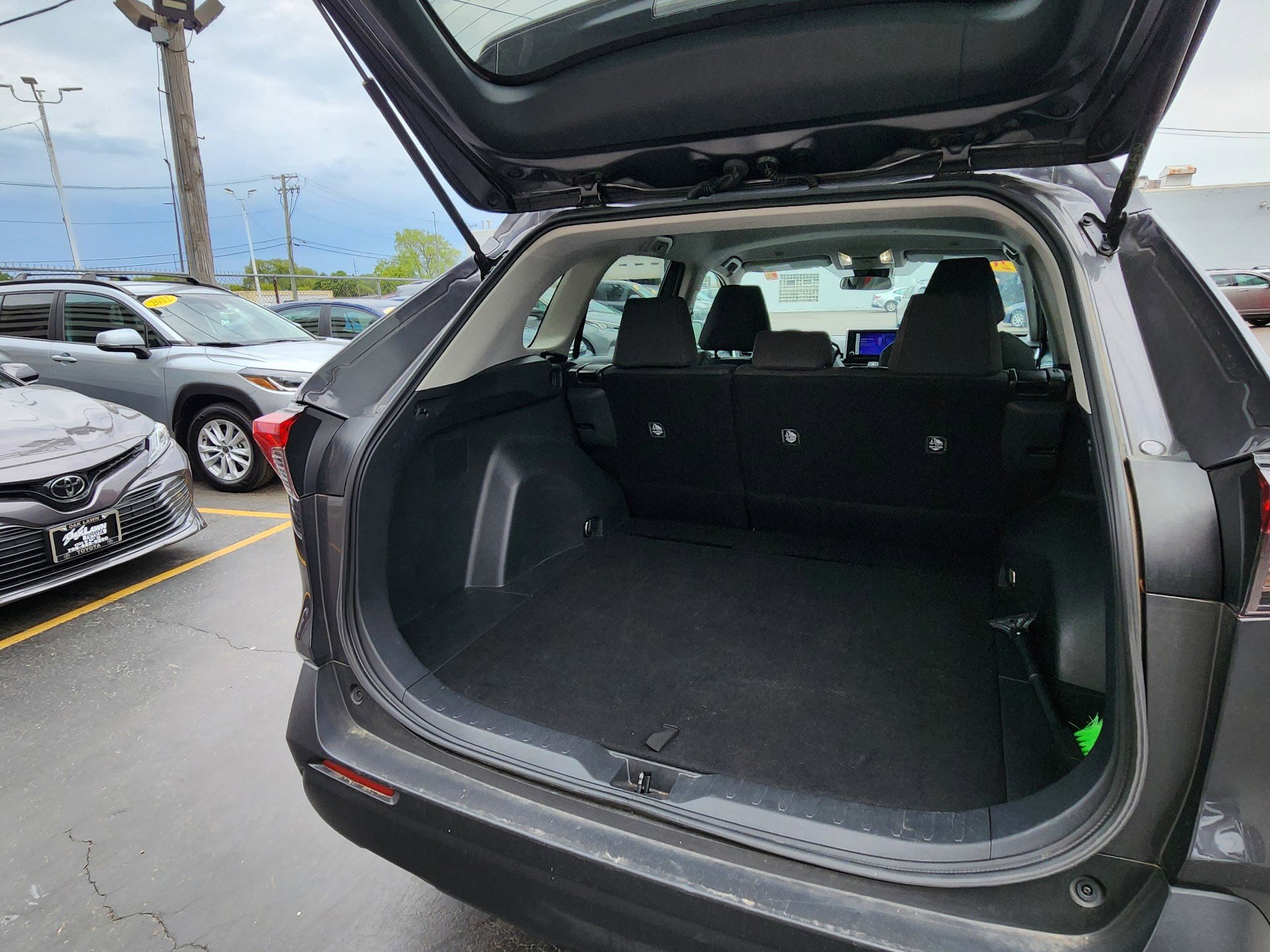 Certified 2025 Toyota RAV4 LE AWD/4WD image 26