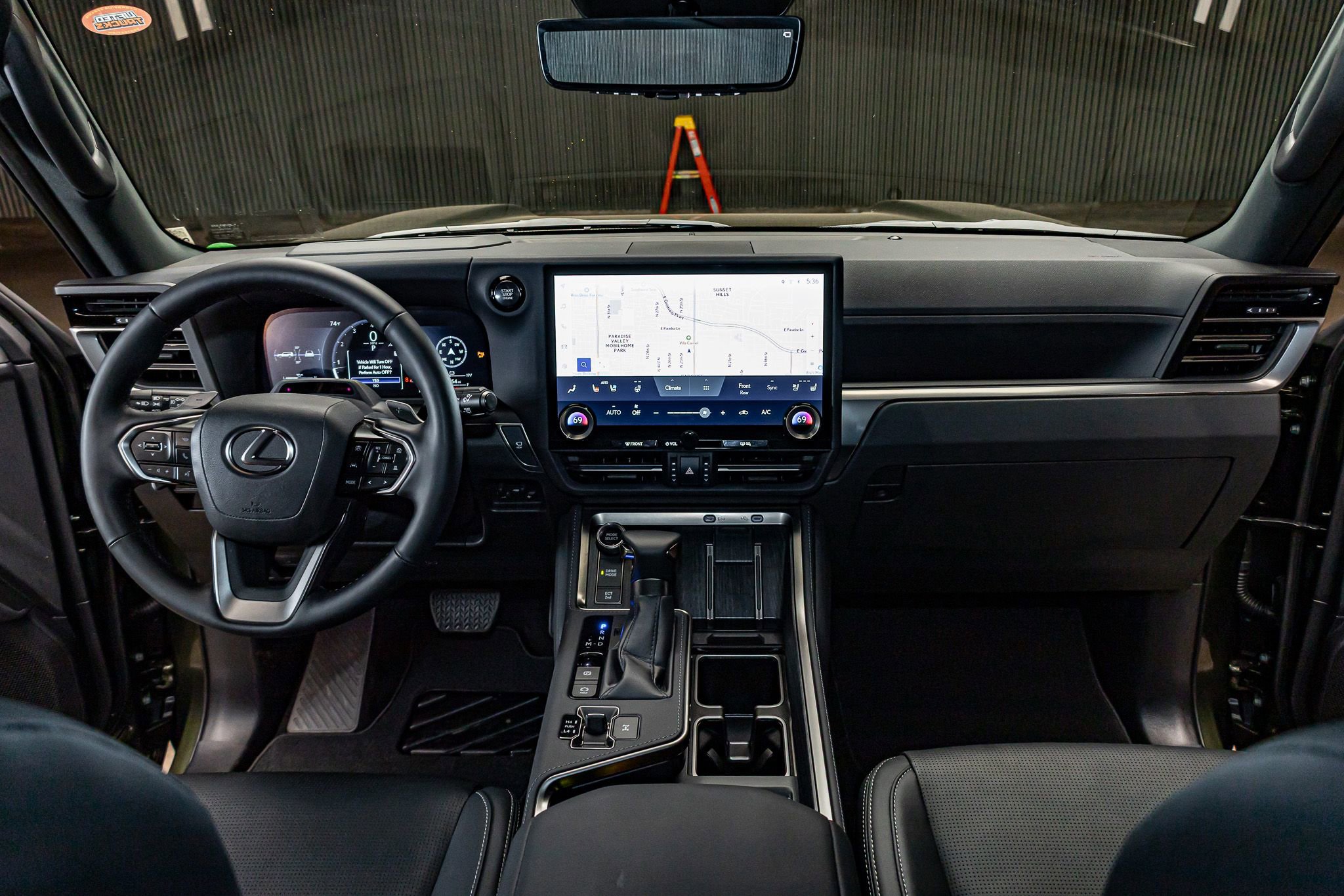 Used 2025 Lexus GX 550 w/ Cold Area Package image 16