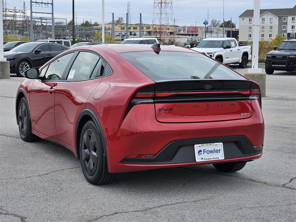 New 2026 Toyota Prius LE image 3