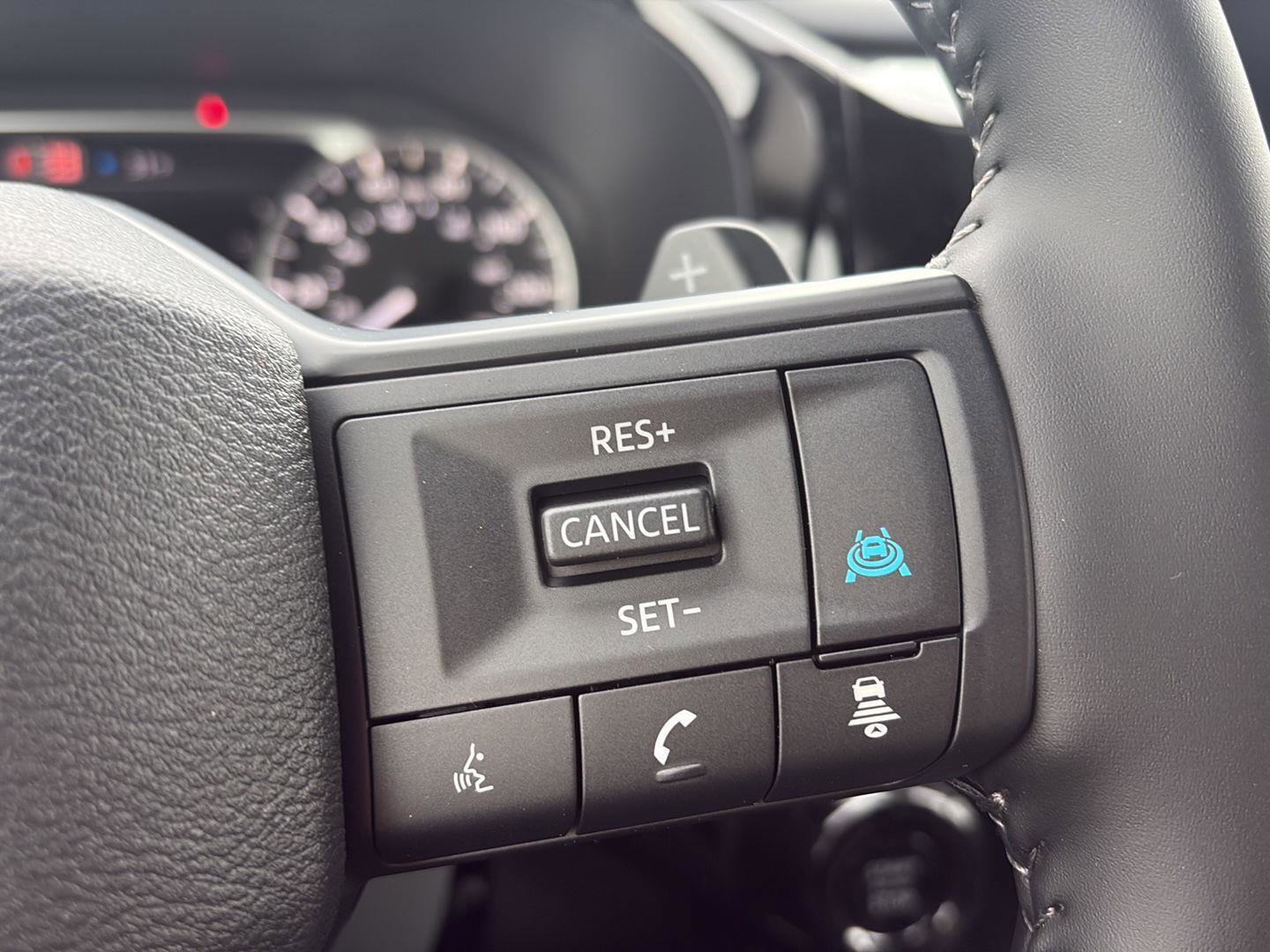 New 2026 Nissan Pathfinder SV image 23