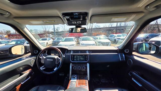 Used 2015 Land Rover Range Rover Supercharged AWD/4WD image 15