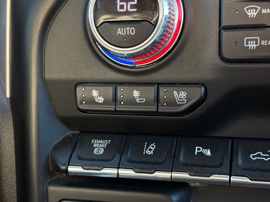 Used 2020 GMC Sierra 2500 SLT w/ SLT Premium Plus Package AWD/4WD image 46