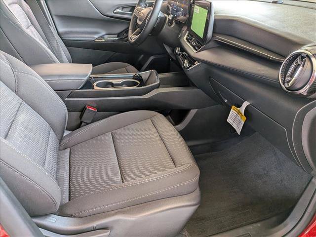 Used 2025 Chevrolet Equinox LT w/ Safety and Technology Package FWD image 20