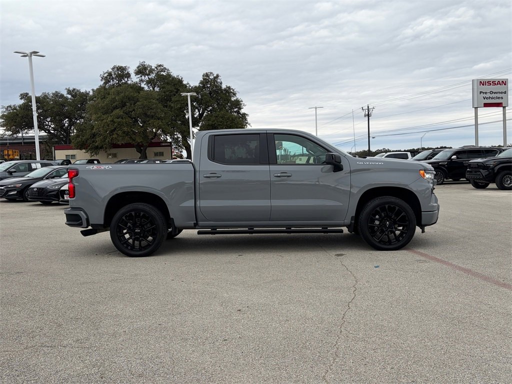 Used 2025 Chevrolet Silverado 1500 RST w/ LPO, Dark Essentials Package image 6